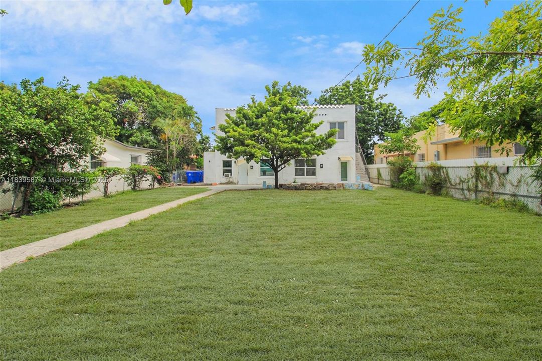 Active With Contract: $574,900 (0 beds, 0 baths, 2148 Square Feet)