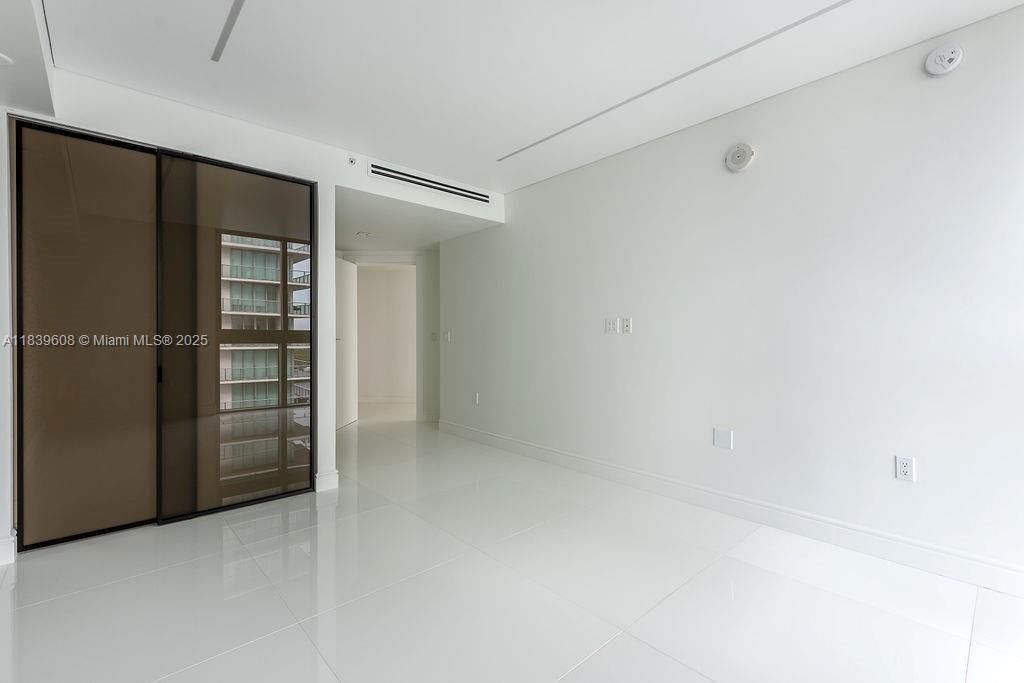 For Sale: $1,850,000 (3 beds, 3 baths, 1892 Square Feet)