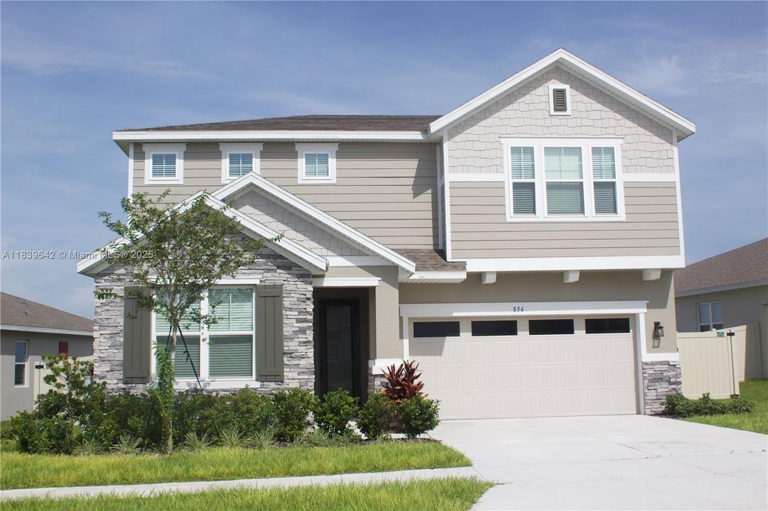 待售: $499,000 (5 贝兹, 3 浴室, 2800 平方英尺)