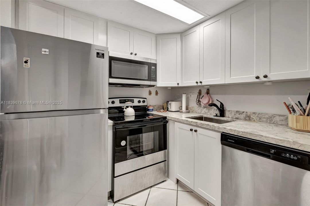 Vendido Recientemente: $269,000 (1 camas, 1 baños, 362 Pies cuadrados)