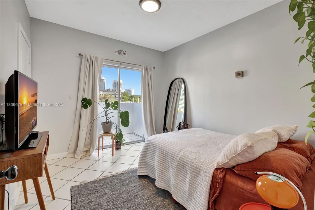 Vendido Recientemente: $269,000 (1 camas, 1 baños, 362 Pies cuadrados)