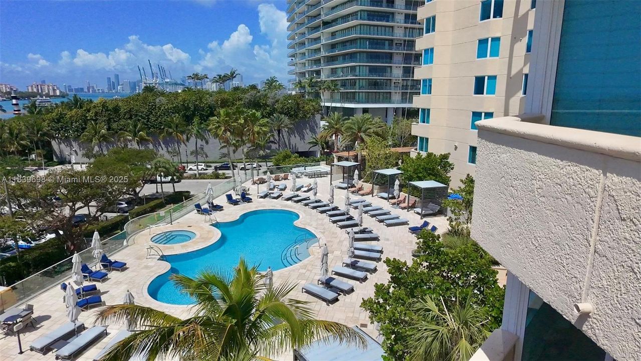 En Venta: $2,925,000 (3 camas, 2 baños, 2340 Pies cuadrados)