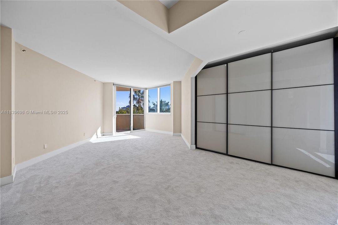En Venta: $2,925,000 (3 camas, 2 baños, 2340 Pies cuadrados)