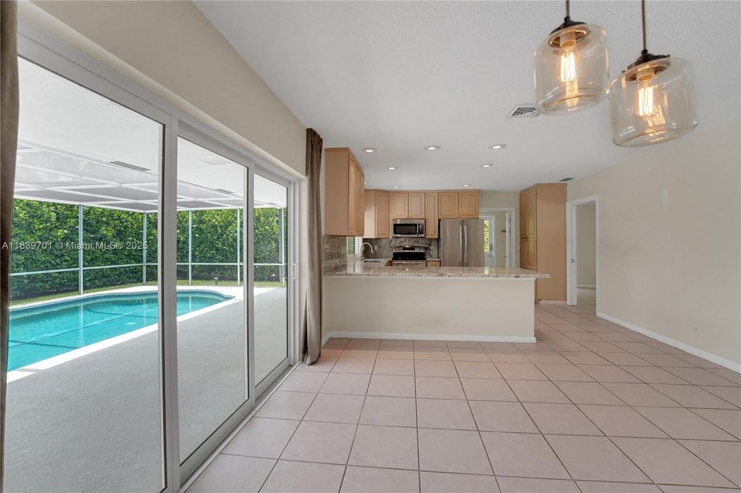 Recently Rented: $10,900 (4 beds, 3 baths, 2434 Square Feet)