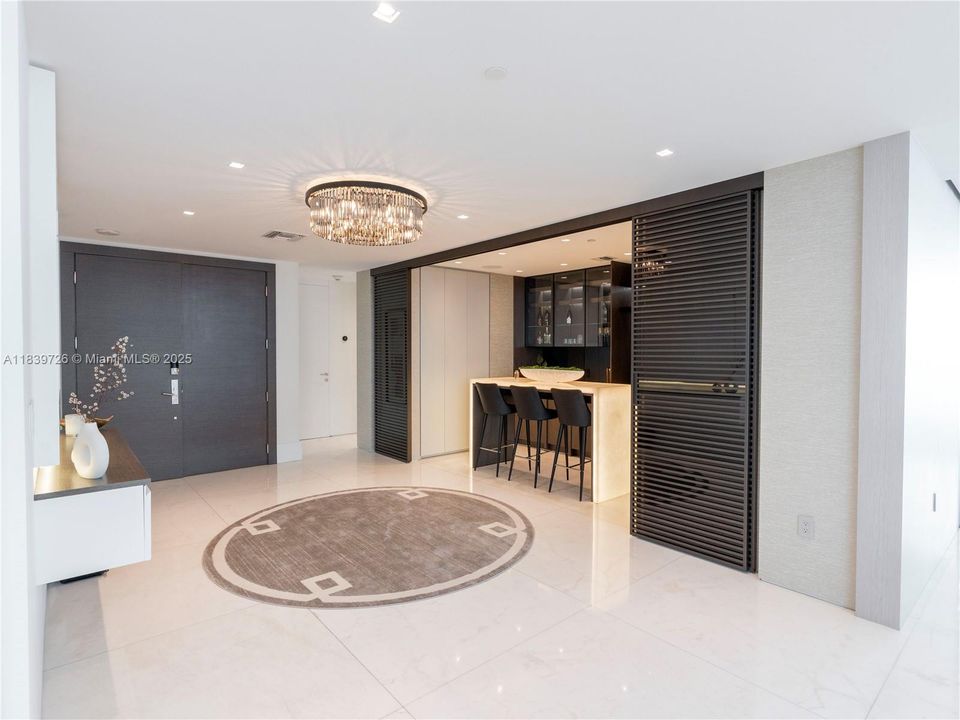 Active With Contract: $5,250,000 (3 beds, 5 baths, 4054 Square Feet)