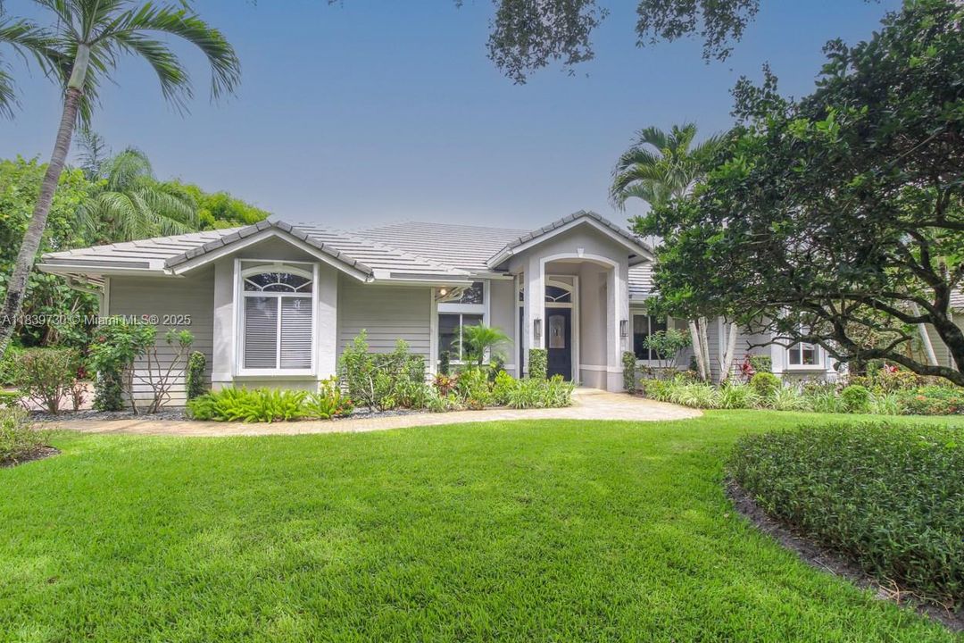 Recently Sold: $1,200,000 (3 beds, 2 baths, 2246 Square Feet)