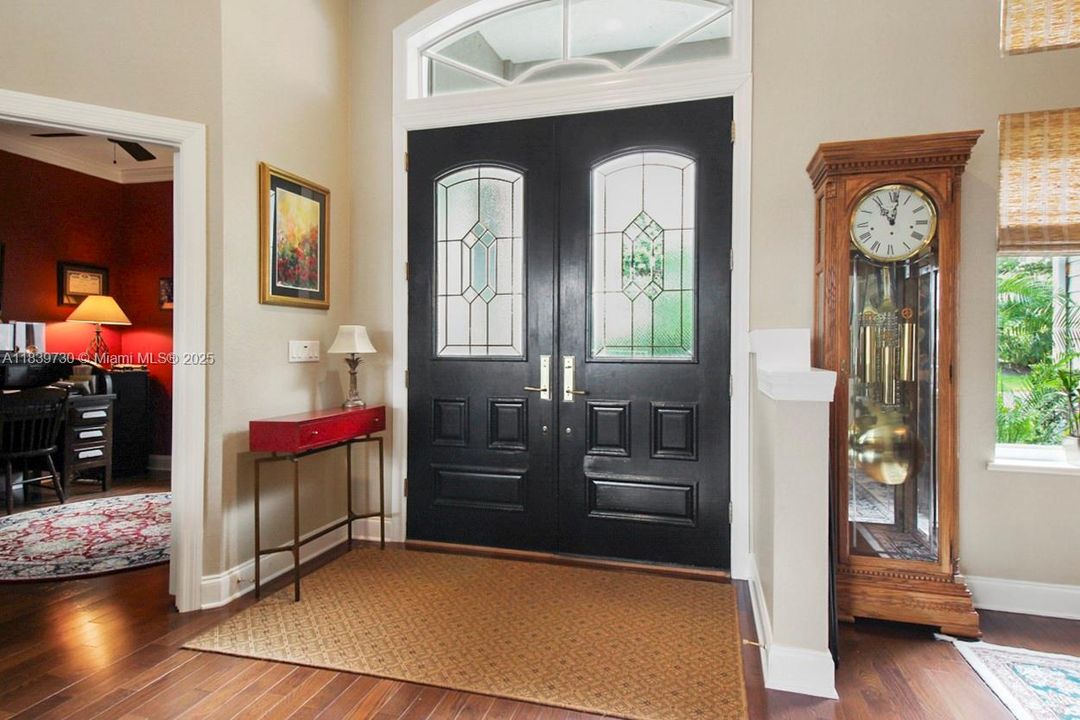 Recently Sold: $1,200,000 (3 beds, 2 baths, 2246 Square Feet)