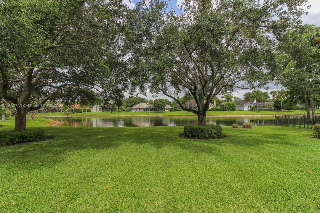 Recently Sold: $1,200,000 (3 beds, 2 baths, 2246 Square Feet)