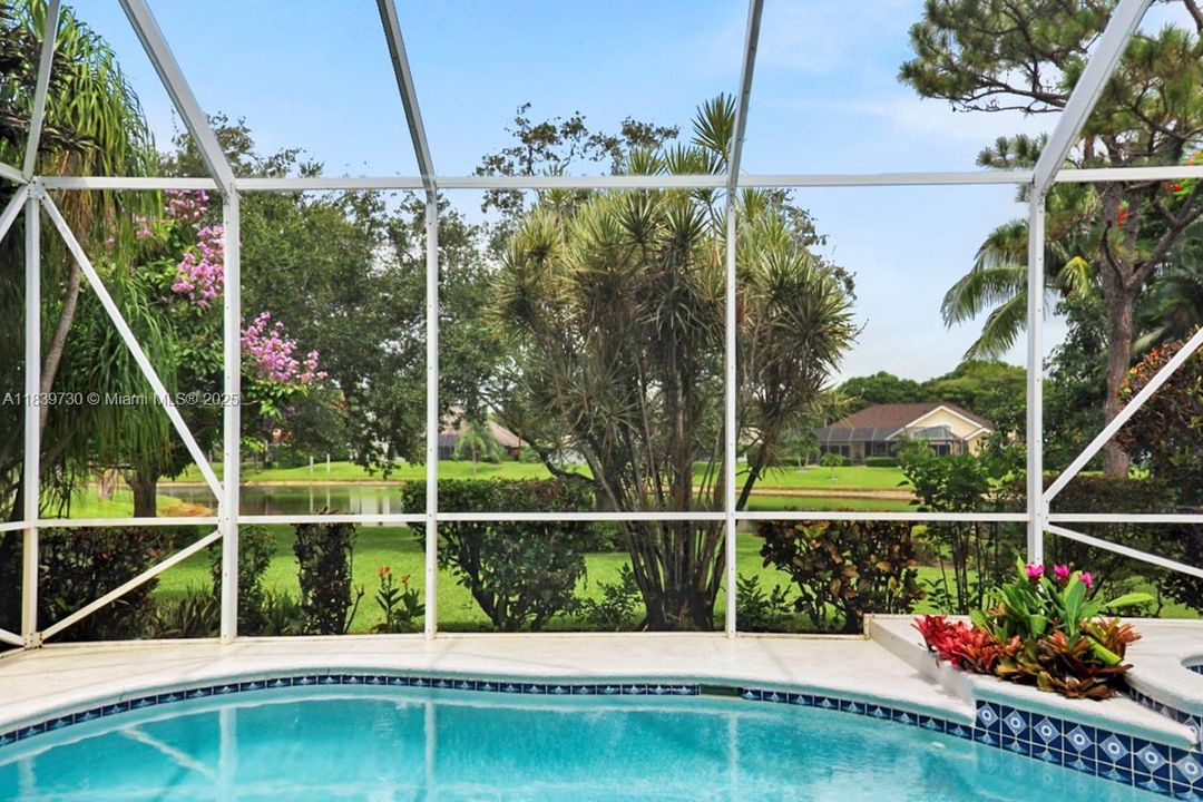 Recently Sold: $1,200,000 (3 beds, 2 baths, 2246 Square Feet)