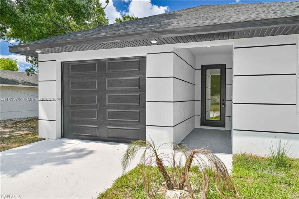 En Venta: $349,000 (4 camas, 2 baños, 0 Pies cuadrados)