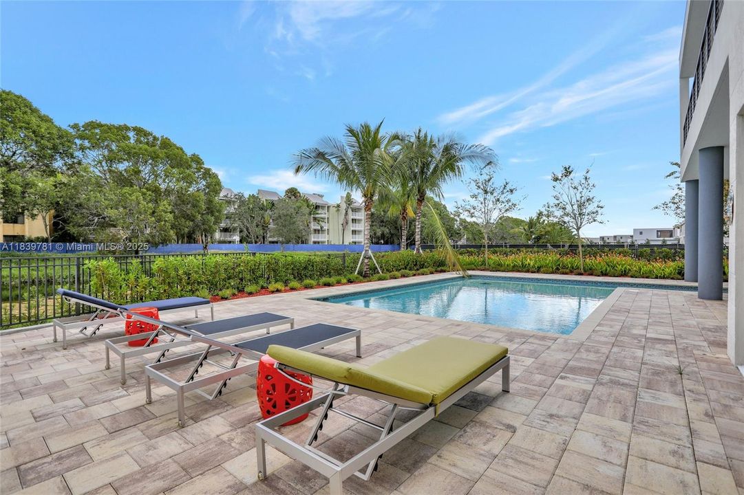 For Rent: $18,500 (5 beds, 6 baths, 7230 Square Feet)