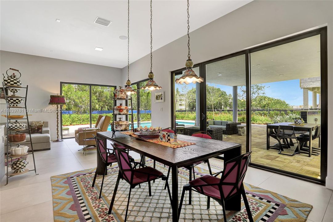 For Rent: $18,500 (5 beds, 6 baths, 7230 Square Feet)