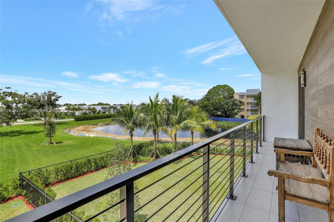 For Rent: $18,500 (5 beds, 6 baths, 7230 Square Feet)