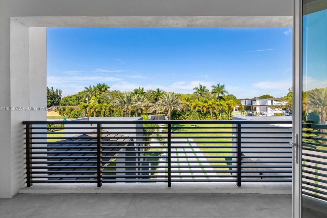 En Venta: $11,900,000 (7 camas, 7 baños, 8718 Pies cuadrados)