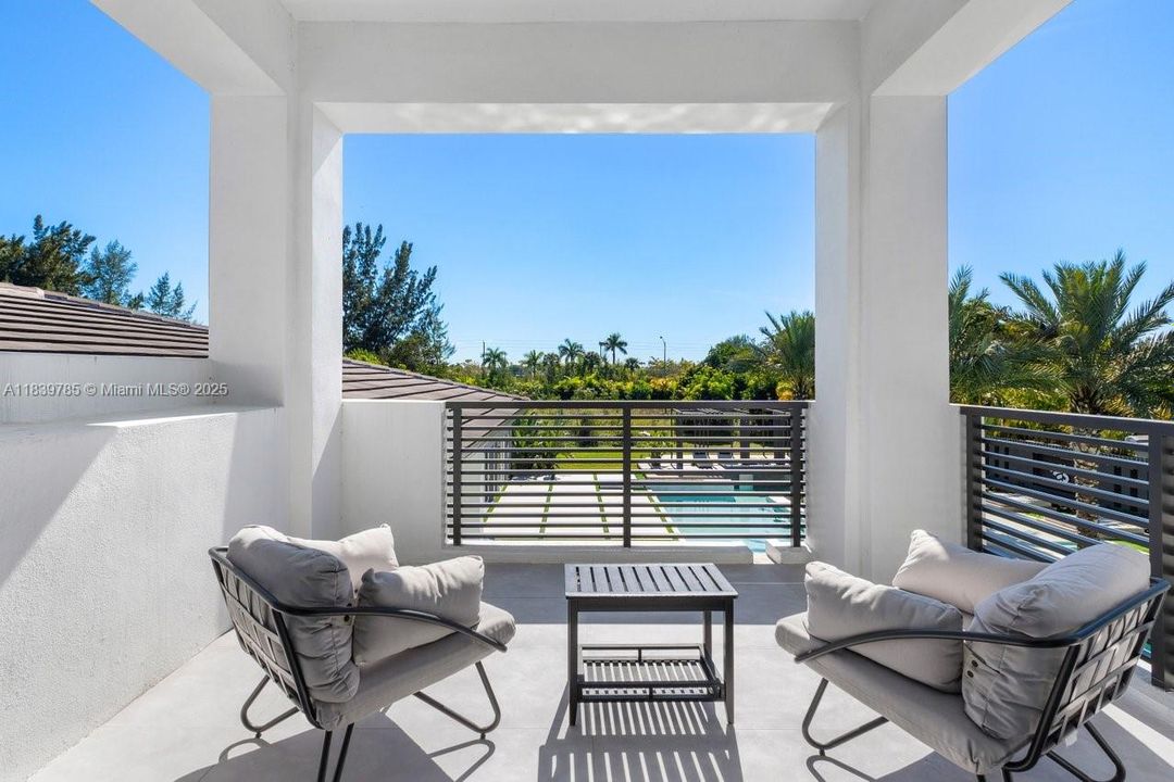 En Venta: $11,900,000 (7 camas, 7 baños, 8718 Pies cuadrados)