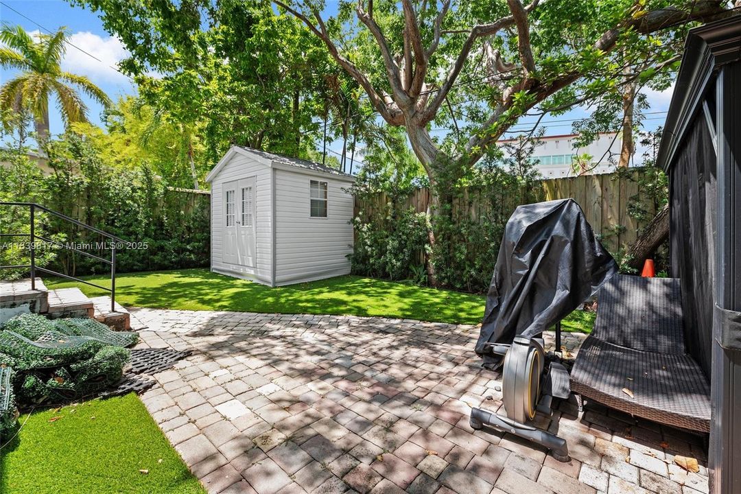 En Venta: $1,395,000 (2 camas, 2 baños, 1092 Pies cuadrados)