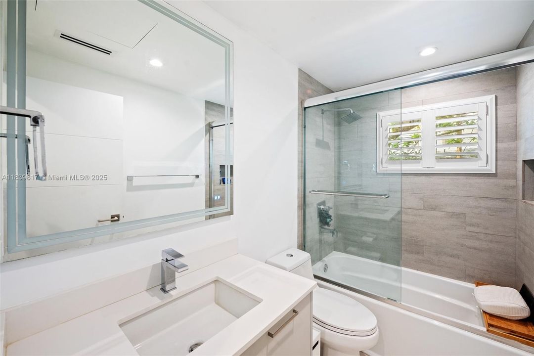 En Venta: $1,395,000 (2 camas, 2 baños, 1092 Pies cuadrados)