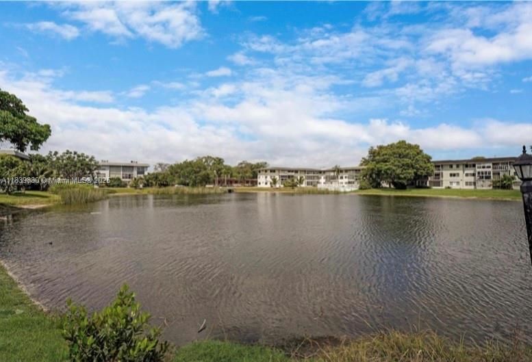 最近售出: $120,000 (2 贝兹, 2 浴室, 1000 平方英尺)