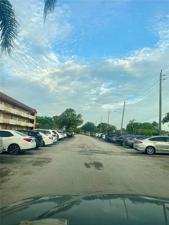 最近售出: $120,000 (2 贝兹, 2 浴室, 1000 平方英尺)