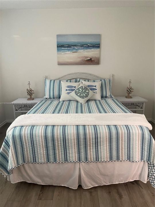 出租: $3,000 (2 贝兹, 2 浴室, 2464 平方英尺)