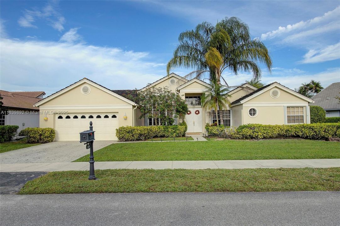 Recientemente alquilado: $7,500 (4 camas, 3 baños, 2980 Pies cuadrados)