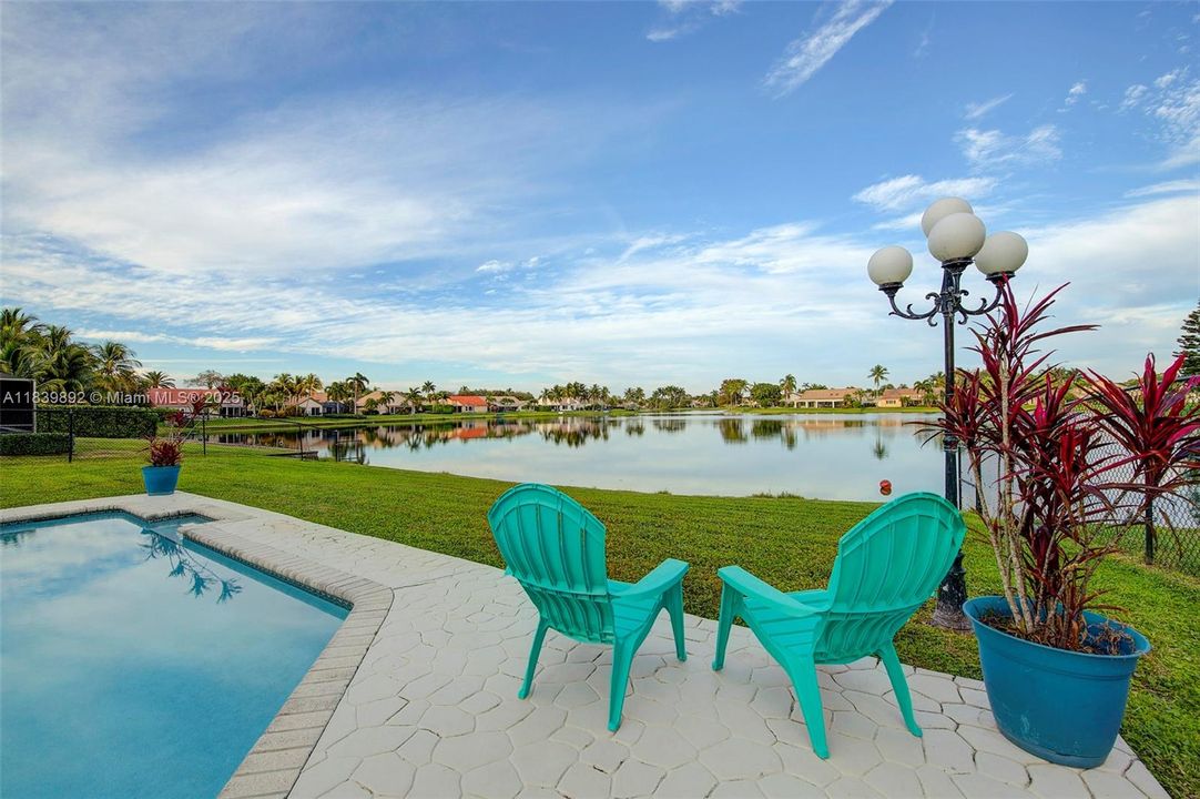 Recientemente alquilado: $7,500 (4 camas, 3 baños, 2980 Pies cuadrados)