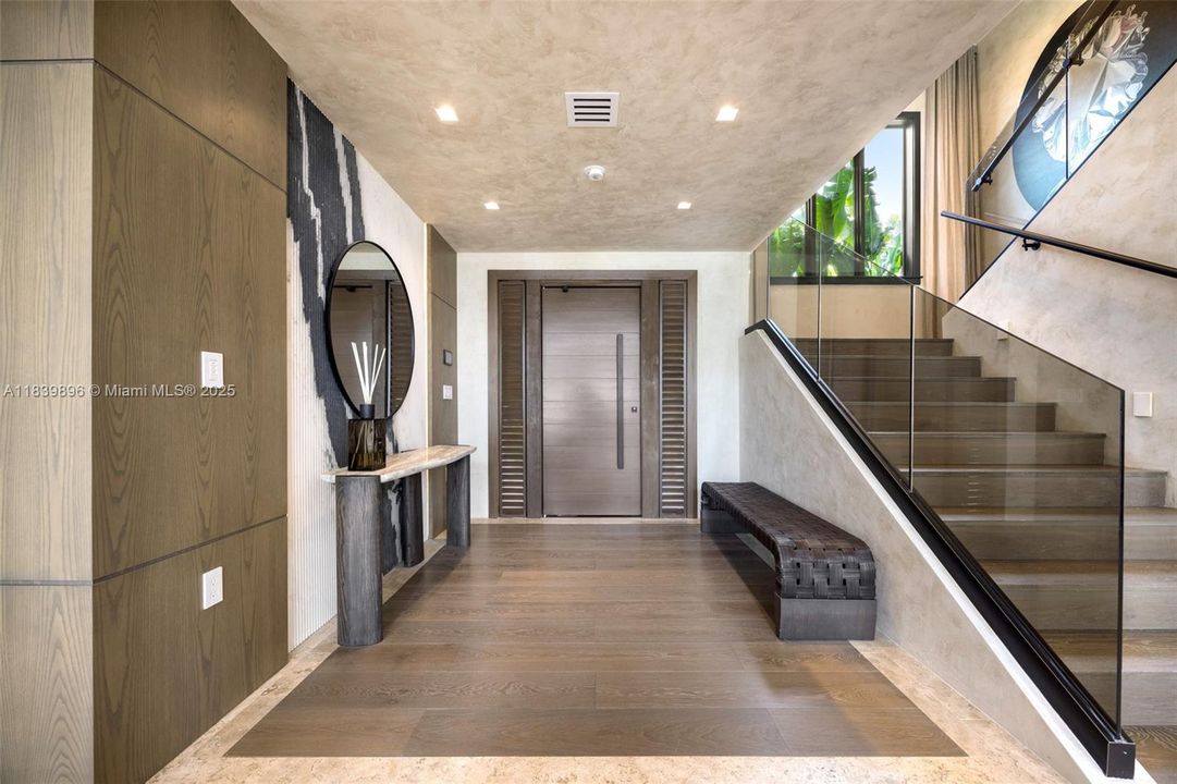 待售: $11,850,000 (6 贝兹, 7 浴室, 6263 平方英尺)