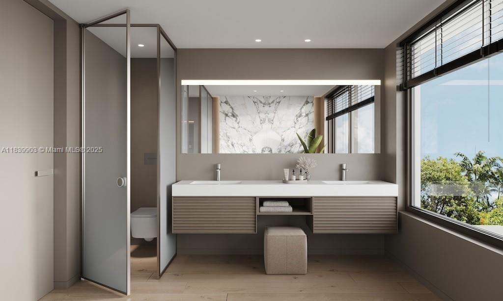 For Sale: $2,995,000 (4 beds, 4 baths, 2770 Square Feet)