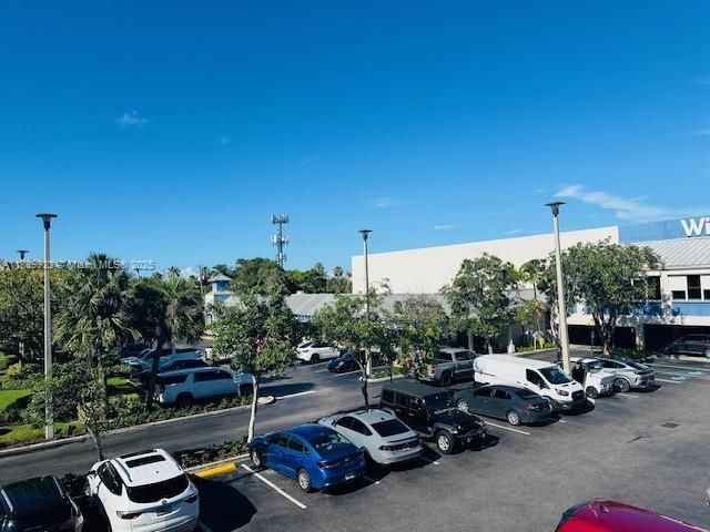 Recently Sold: $2,580,000 (0 beds, 0 baths, 0 Square Feet)