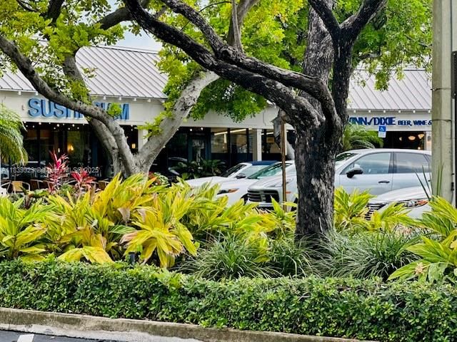 Recently Sold: $2,580,000 (0 beds, 0 baths, 0 Square Feet)