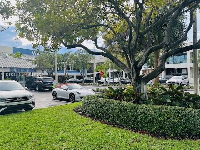 Recently Sold: $2,580,000 (0 beds, 0 baths, 0 Square Feet)