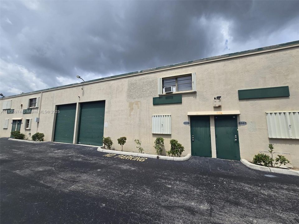 Active With Contract: $640,000 (0 beds, 0 baths, 0 Square Feet)