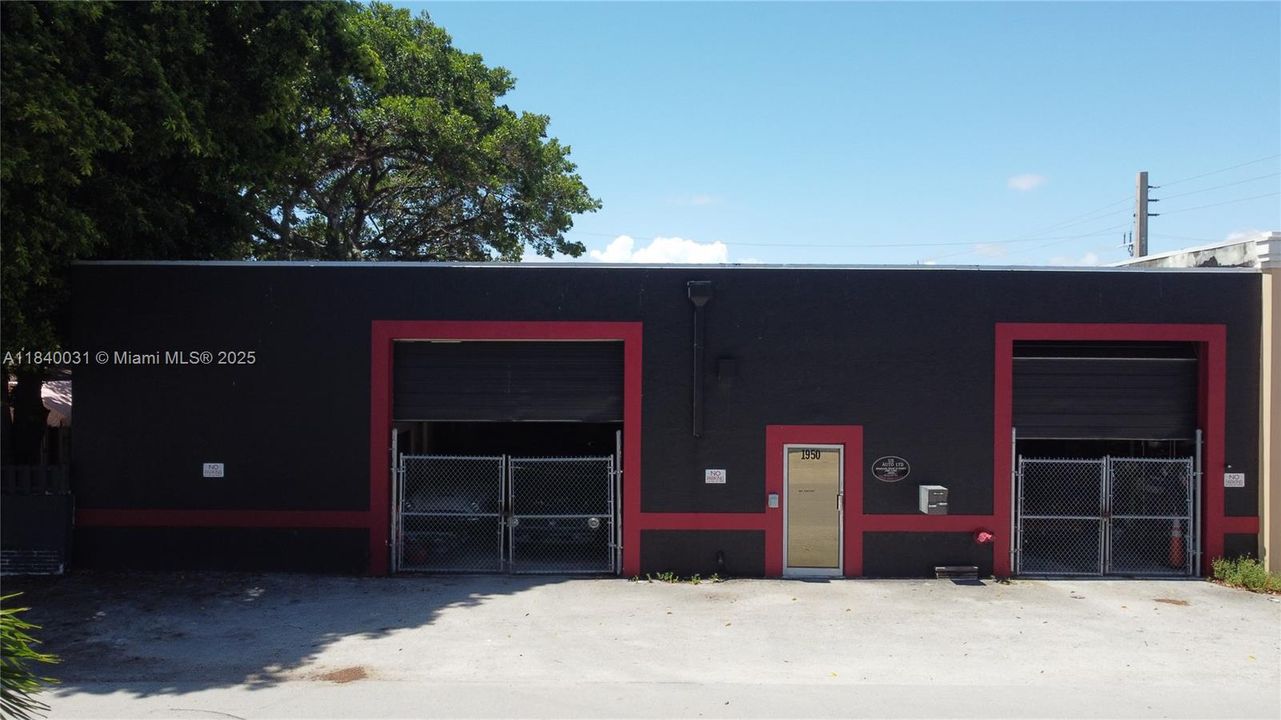 В аренду: $11,000 (0 спален, 0 ванн, 0 Квадратных фут)