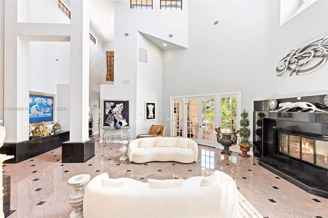 For Sale: $2,200,000 (6 beds, 8 baths, 6548 Square Feet)