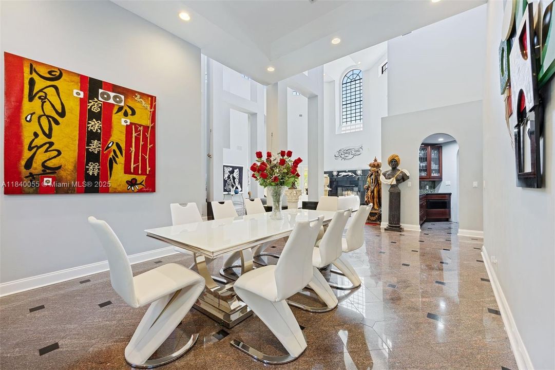 For Sale: $2,200,000 (6 beds, 8 baths, 6548 Square Feet)