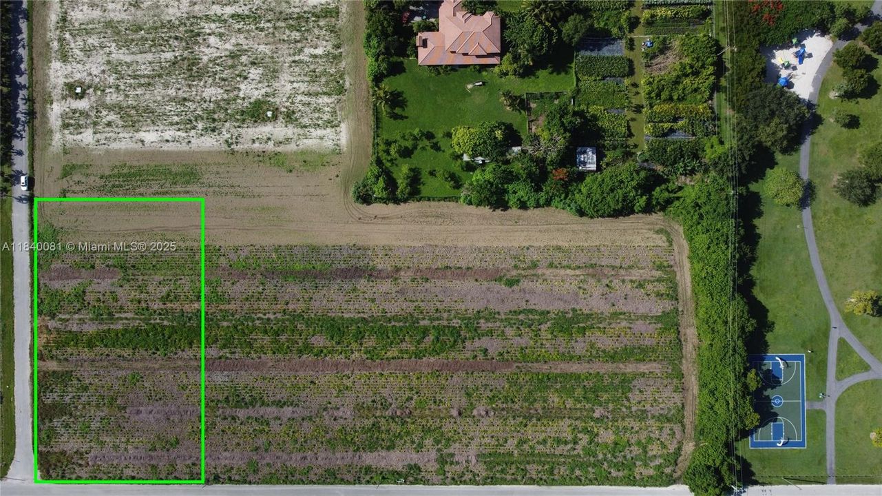 For Sale: $540,000 (1.25 acres)