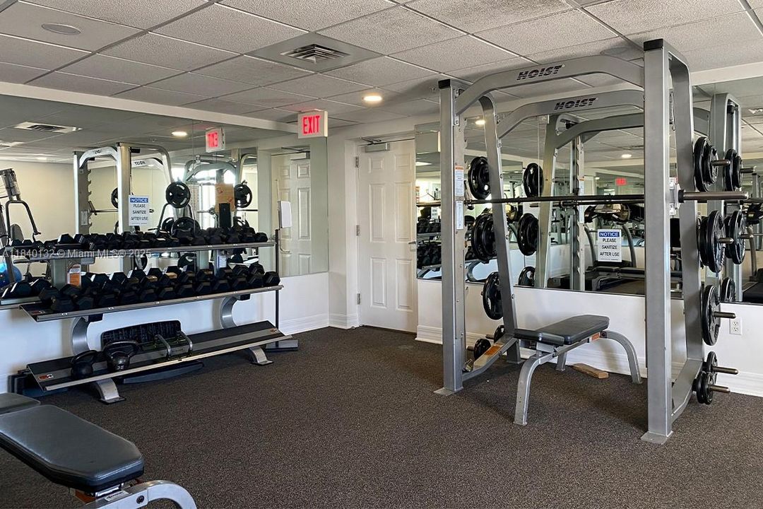 Недавно продано: $349,000 (1 спален, 1 ванн, 710 Квадратных фут)