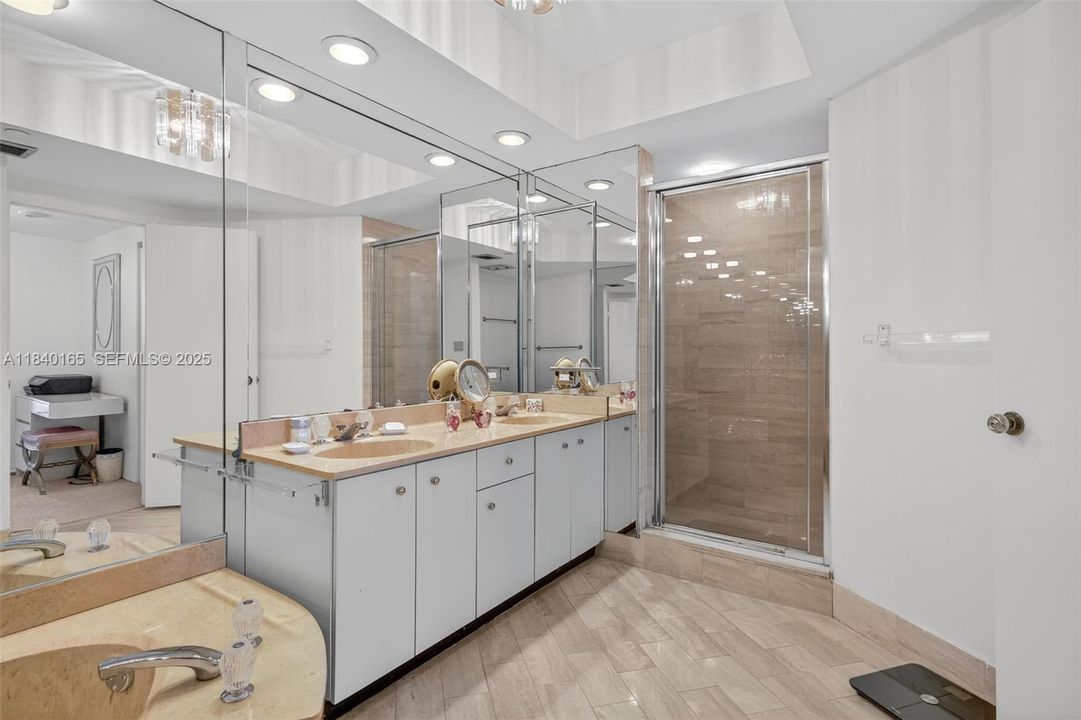 最近售出: $515,000 (2 贝兹, 2 浴室, 1560 平方英尺)