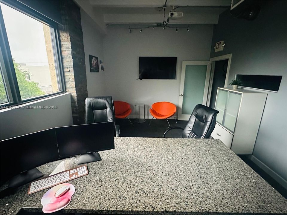 For Rent: $1,050 (0 beds, 0 baths, 0 Square Feet)