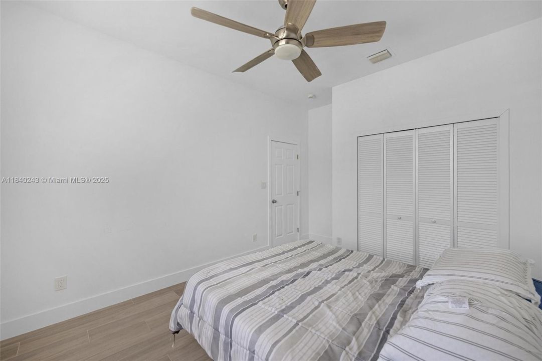Active With Contract: $1,490,000 (4 beds, 3 baths, 2136 Square Feet)