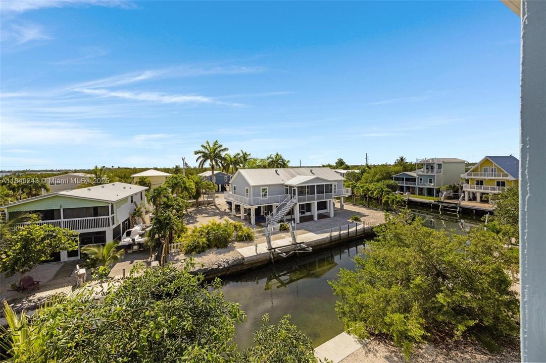 Active With Contract: $1,490,000 (4 beds, 3 baths, 2136 Square Feet)