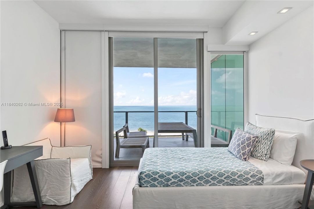 Activo con contrato: $5,000,000 (2 camas, 3 baños, 1703 Pies cuadrados)