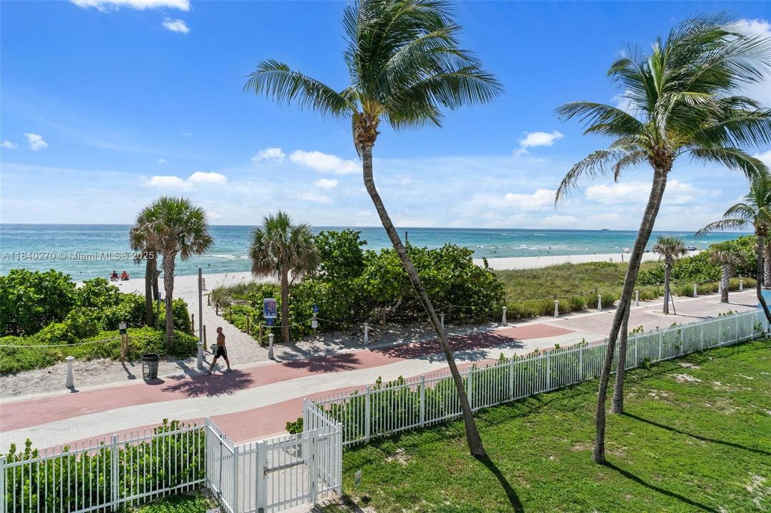 最近售出: $285,000 (0 贝兹, 1 浴室, 570 平方英尺)