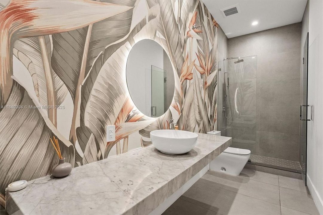 最近租的: $30,000 (6 贝兹, 8 浴室, 5694 平方英尺)