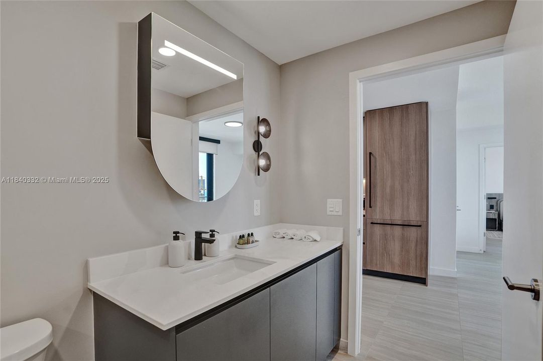 En Venta: $1,780,000 (2 camas, 2 baños, 802 Pies cuadrados)