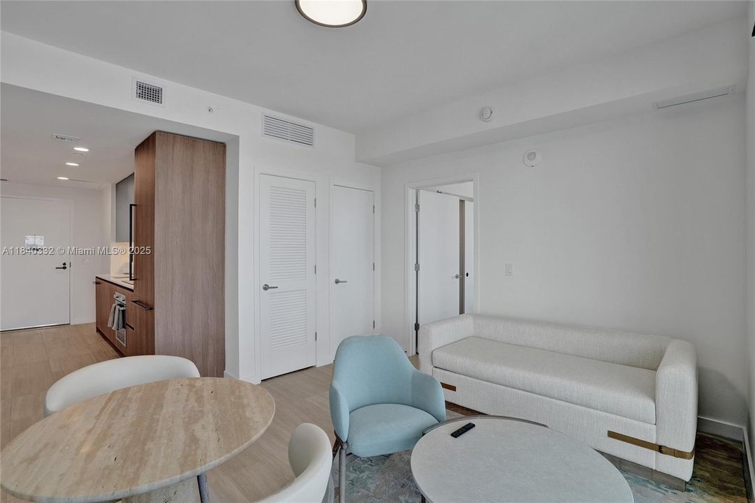 En Venta: $1,780,000 (2 camas, 2 baños, 802 Pies cuadrados)