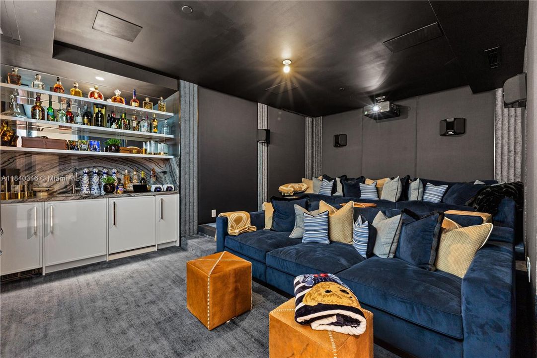 For Sale: $25,000,000 (6 beds, 9 baths, 7652 Square Feet)