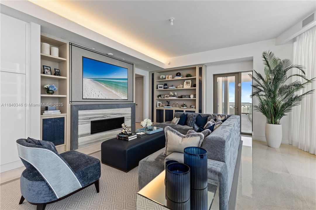 For Sale: $25,000,000 (6 beds, 9 baths, 7652 Square Feet)