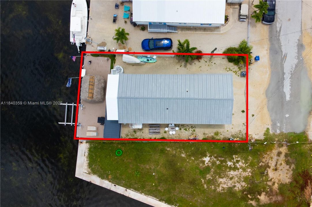 最近售出: $1,500,000 (2 贝兹, 2 浴室, 1000 平方英尺)