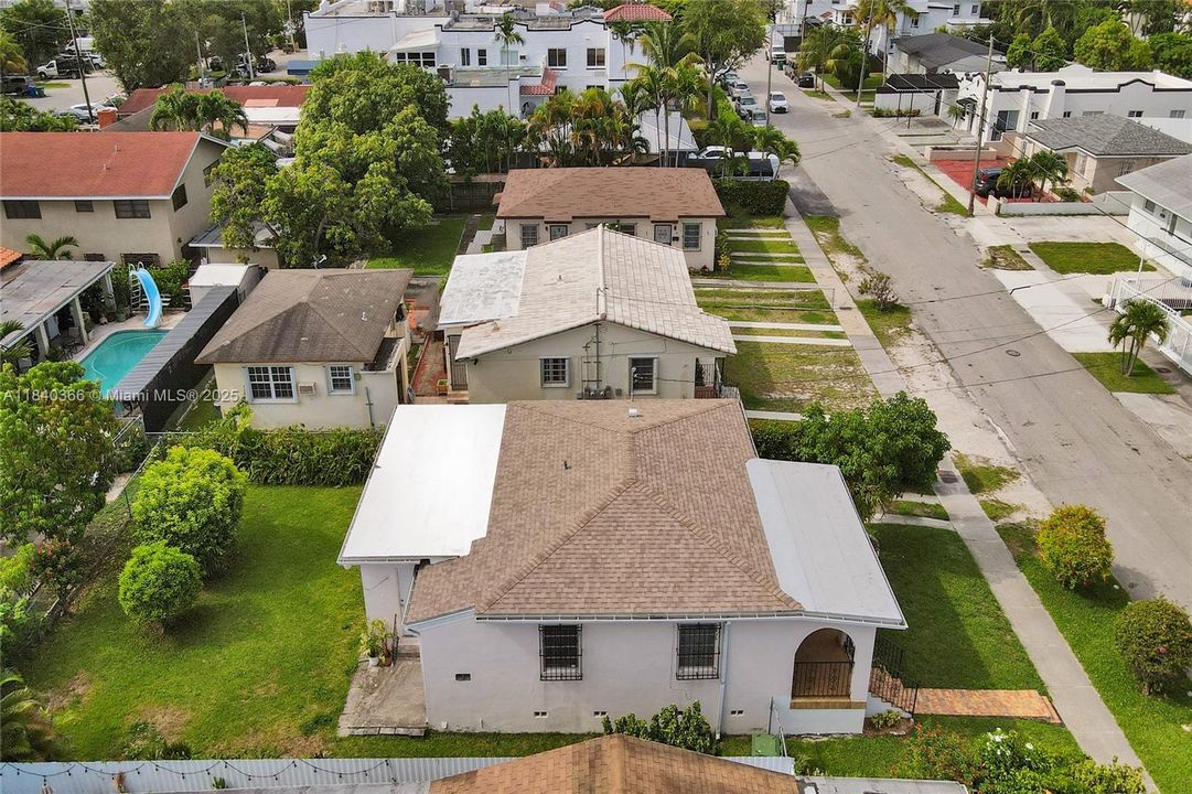 Vendido Recientemente: $475,000 (2 camas, 1 baños, 1150 Pies cuadrados)